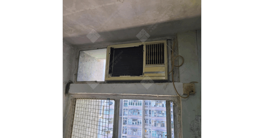 冷氣機窗台滲水漏水問題嚴重,用卓先液─納米滲透型石屎防漏及養護材料維修及重造防水層
