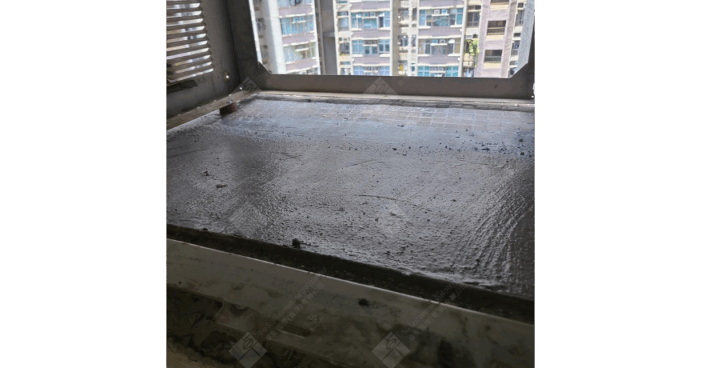 冷氣機窗台滲水漏水問題嚴重,用卓先液─納米滲透型石屎防漏及養護材料維修及重造防水層