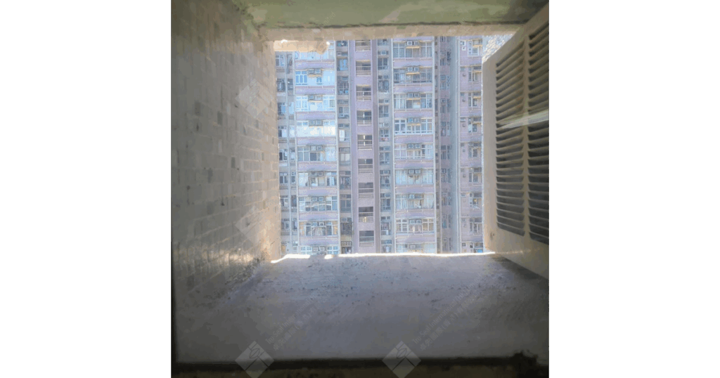 冷氣機窗台滲水漏水問題嚴重,用卓先液─納米滲透型石屎防漏及養護材料維修及重造防水層