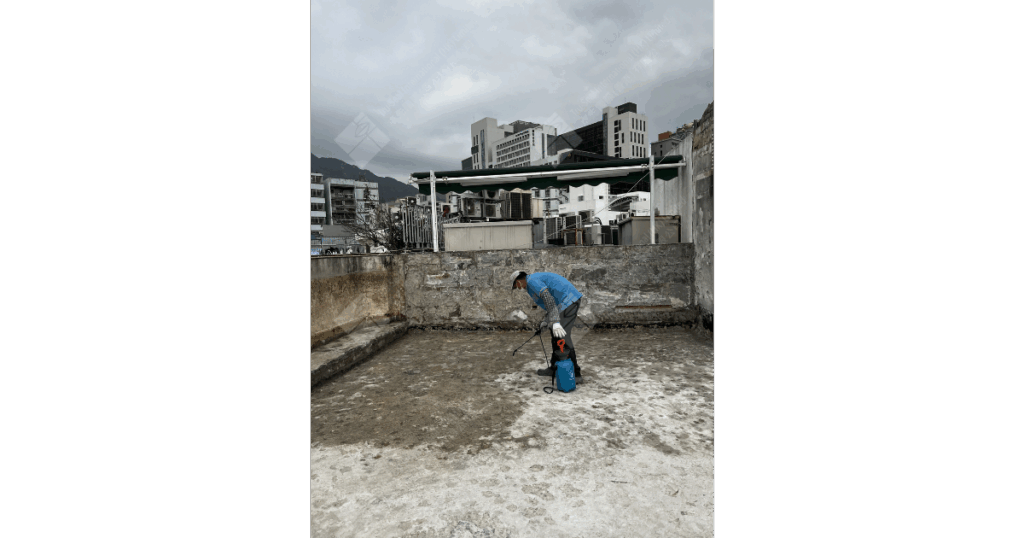 天台滲水漏水會令下層天花出現漏水問題嚴重,用卓先液─納米滲透型石屎防漏及養護材料維修及重造防水層徹底解決滲漏問題